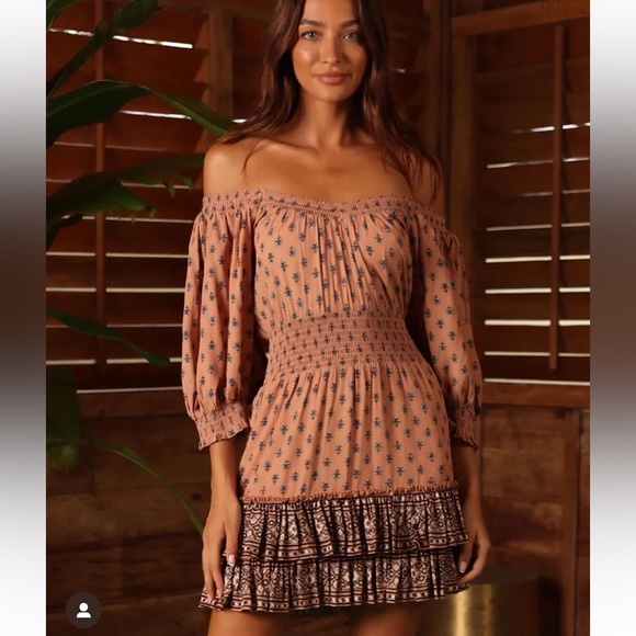 Tigerlily Imani Mini Dress - Picture 3 of 6